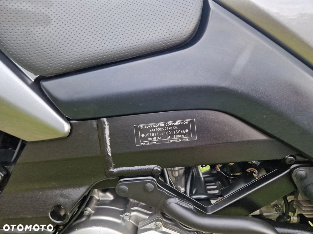 Suzuki V-STROM - 18