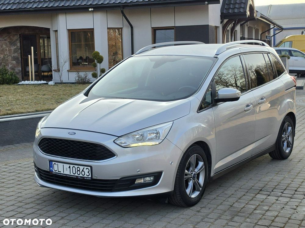 Ford Grand C-MAX - 14