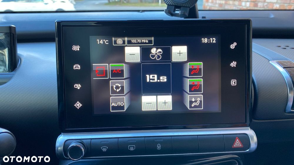 Citroën C4 Cactus - 16