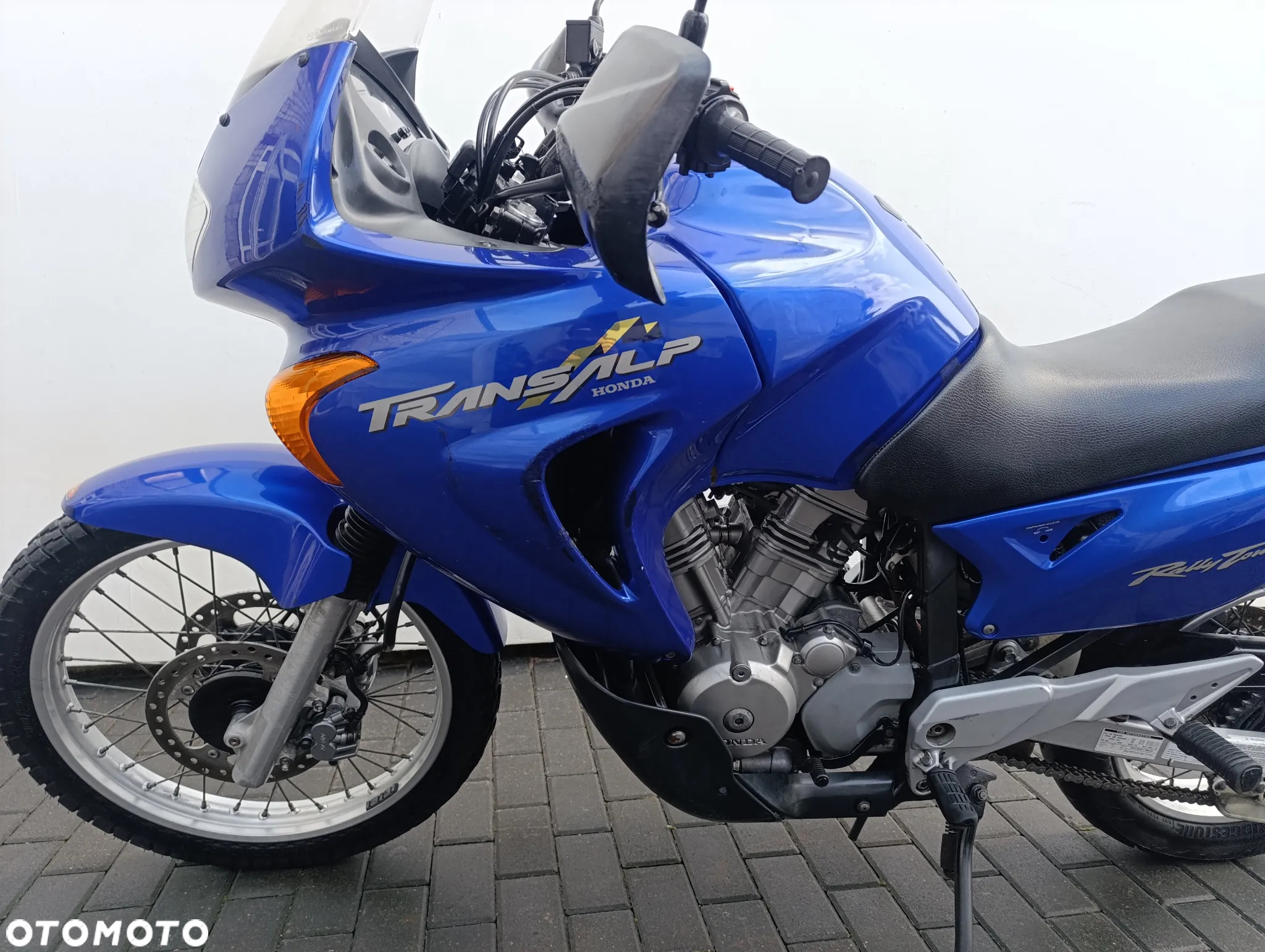 Honda Transalp - 11