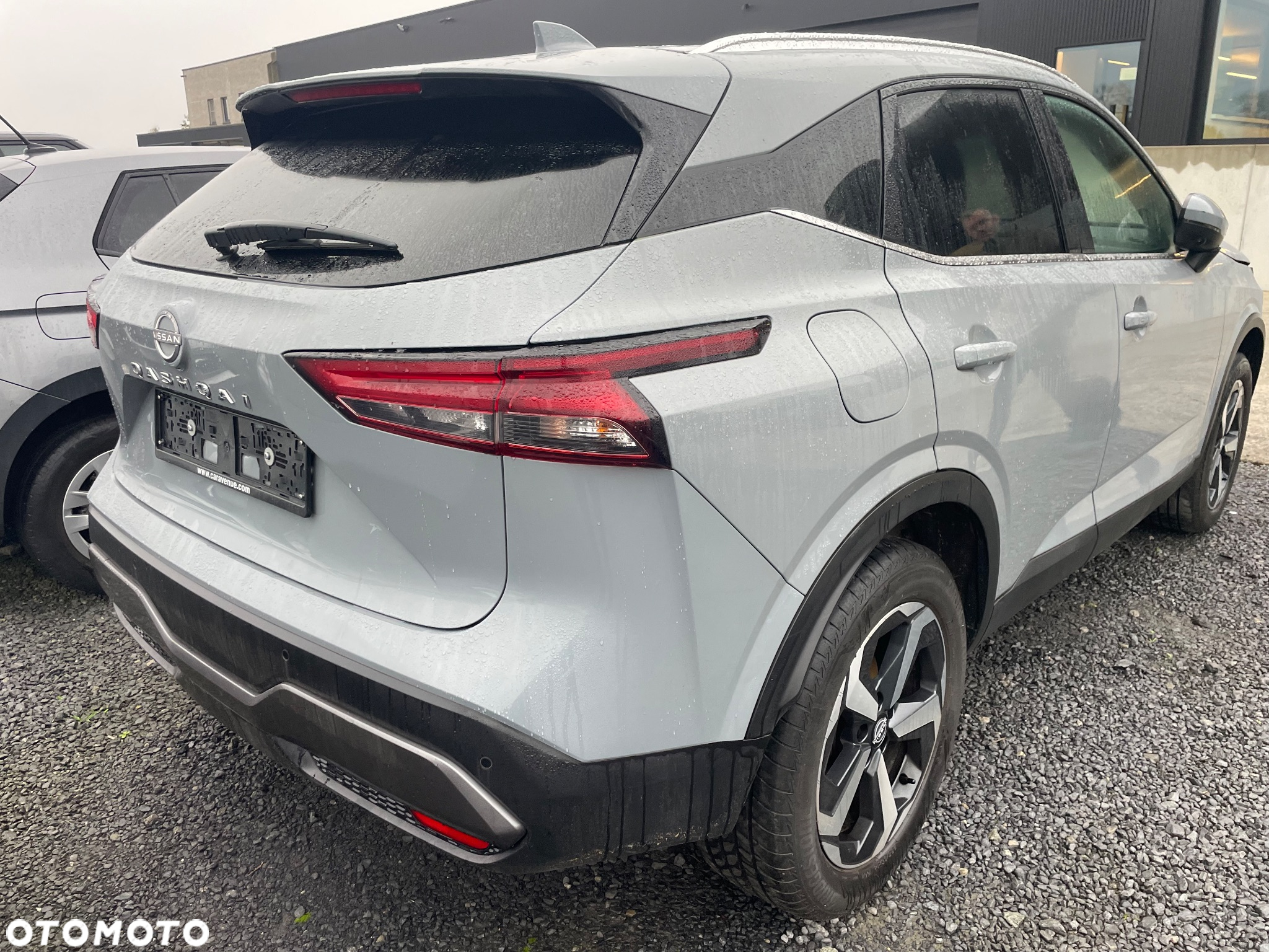 Nissan Qashqai 1.3 DIG-T MHEV Premiere Edition - 4