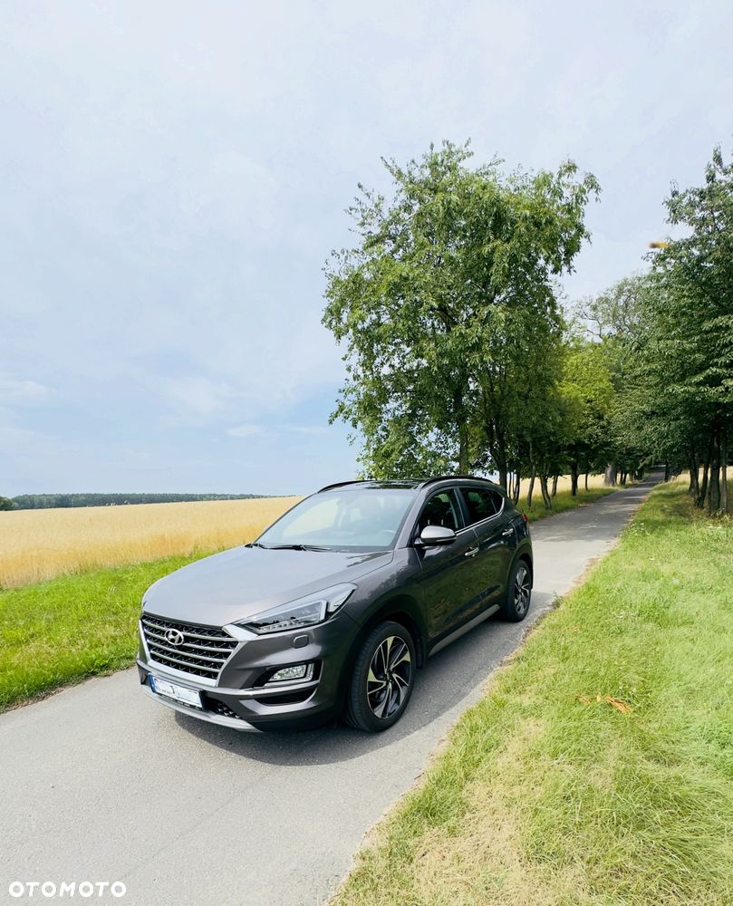 Hyundai Tucson - 2