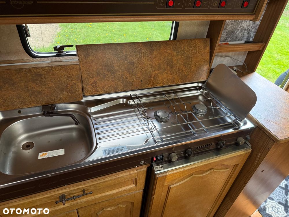 Burstner 5401 Lux - 23