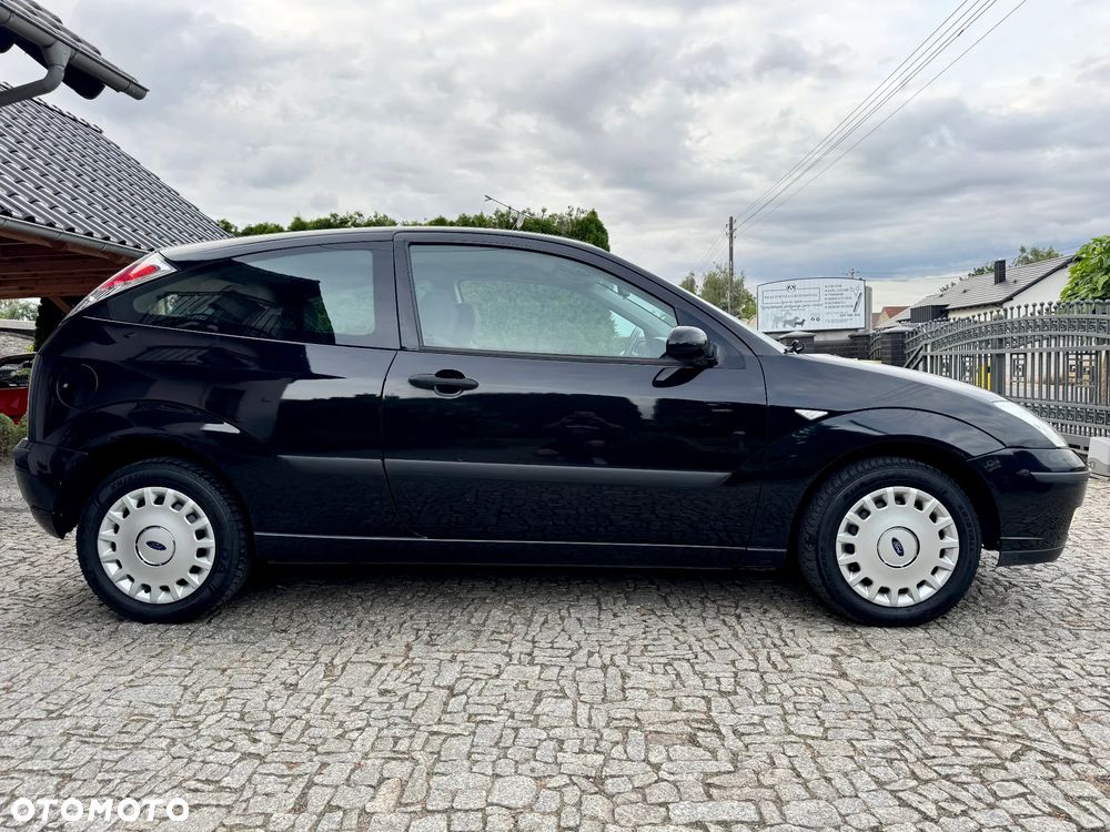 Ford Focus 1.6 16V Style - 4