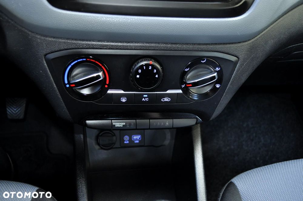Hyundai i20 1.2 Classic - 24