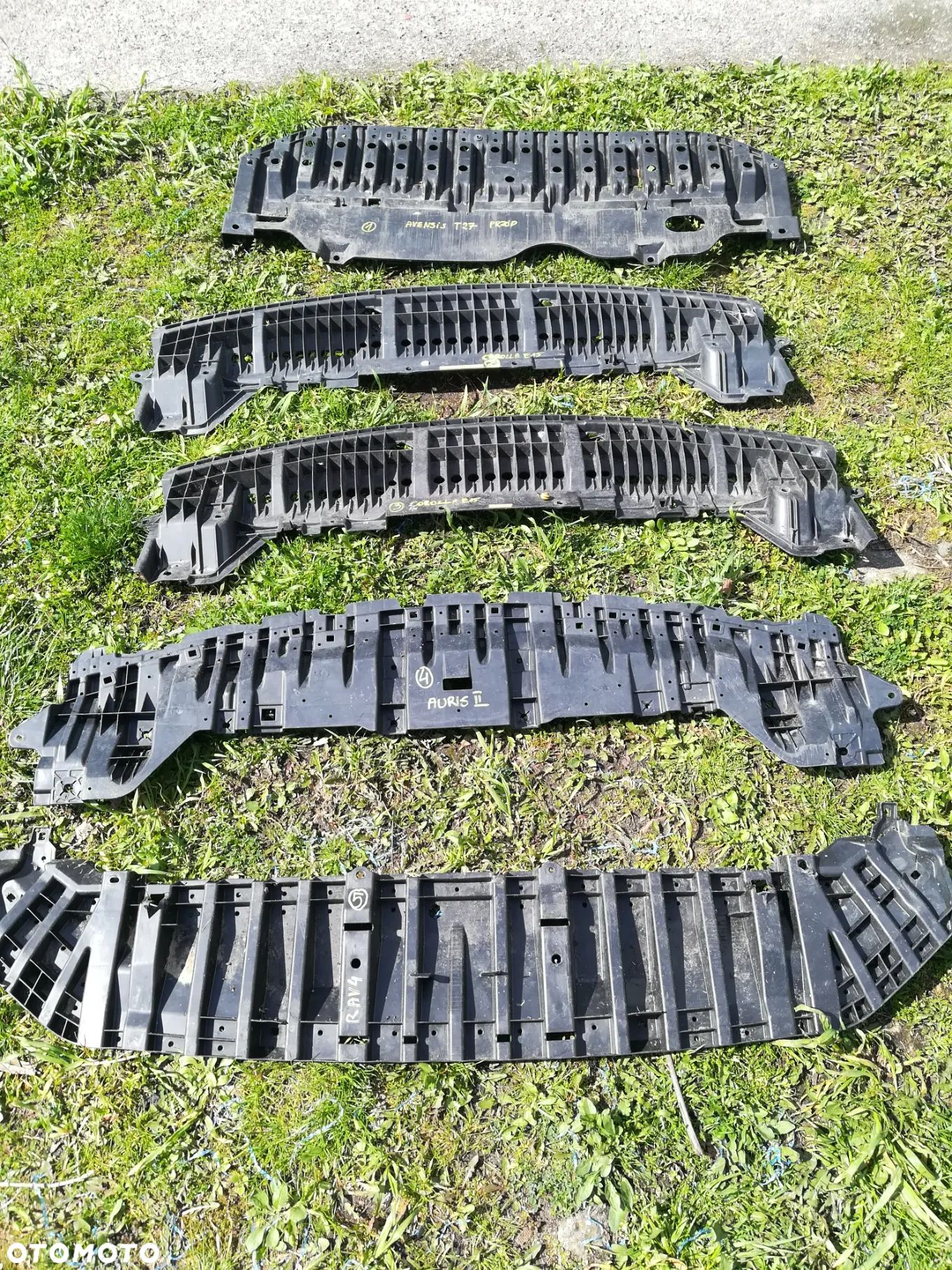 OSŁONA, PŁYTA POD ZDERZAK PRZÓD TOYOTA - 1