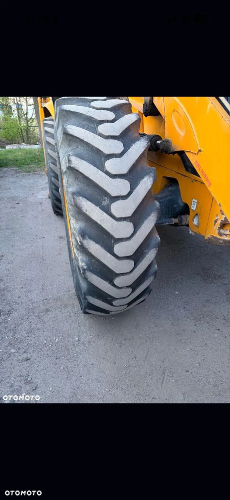JCB 4CX - 5