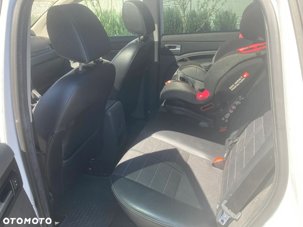 Ford Kuga 2.0 TDCi 4x4 Titanium - 7