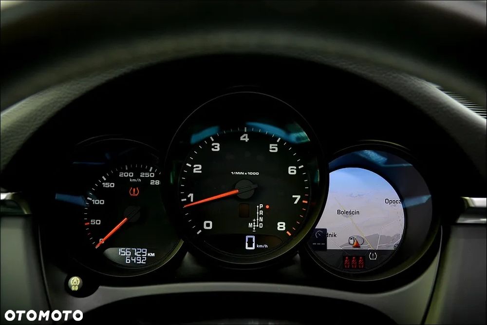 Porsche Macan Standard - 29