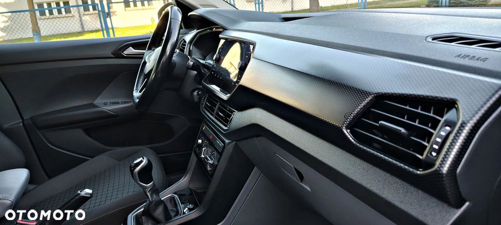 Volkswagen T-Cross 1.0 TSI OPF ACTIVE - 23