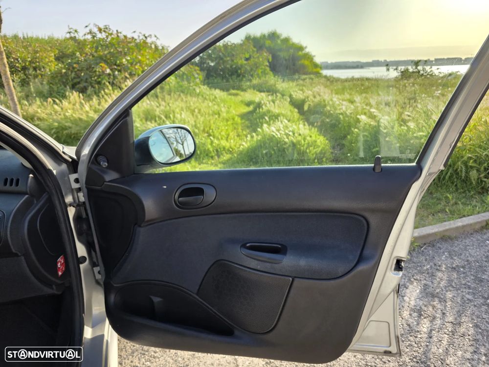 Peugeot 206 SW 1.4 HDi - 13