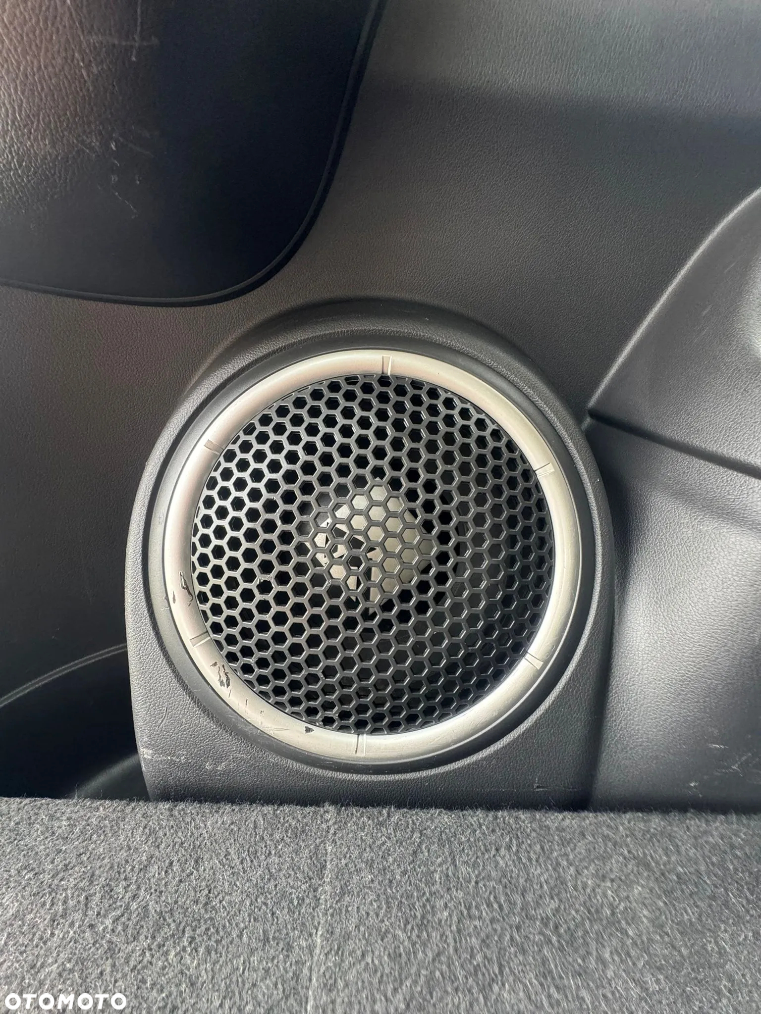 Mitsubishi Outlander - 15