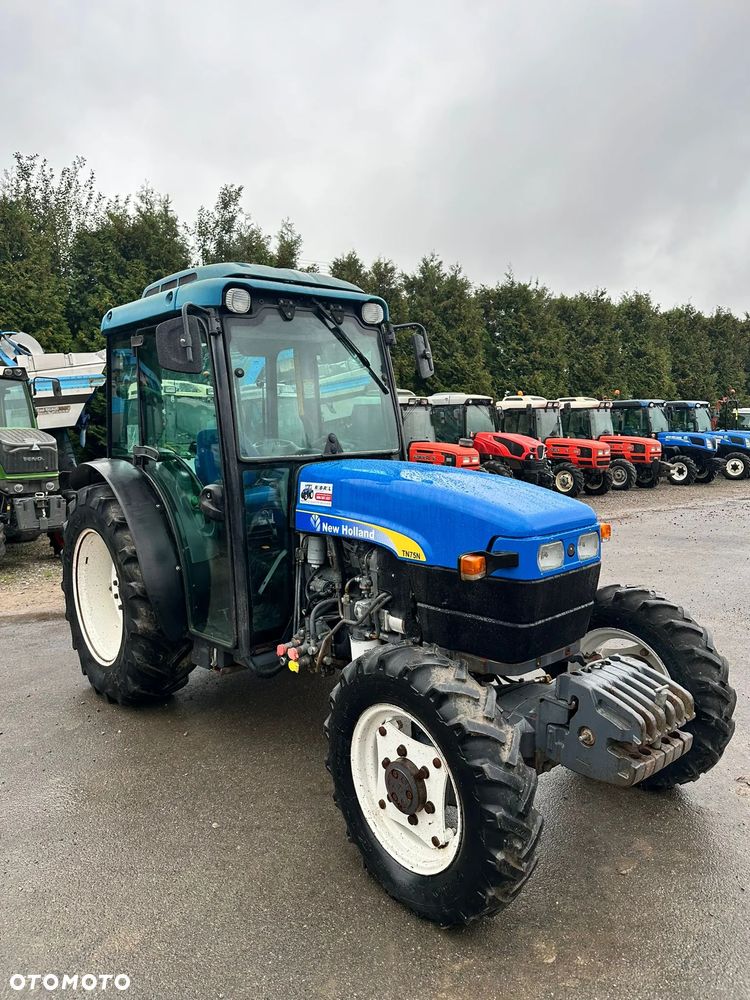 New Holland TN75 F - 4