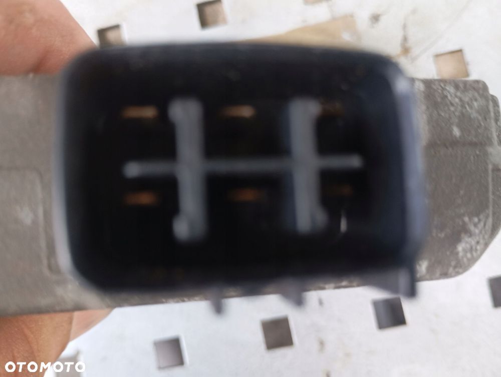 suzuki burgman an 400 k3 k5 regulator napięcia - 4