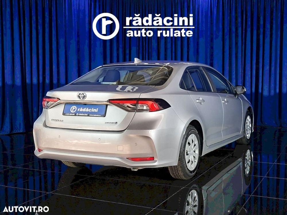 Toyota Corolla - 5