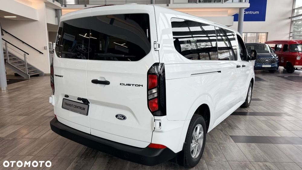 Ford Transit Custom - 14