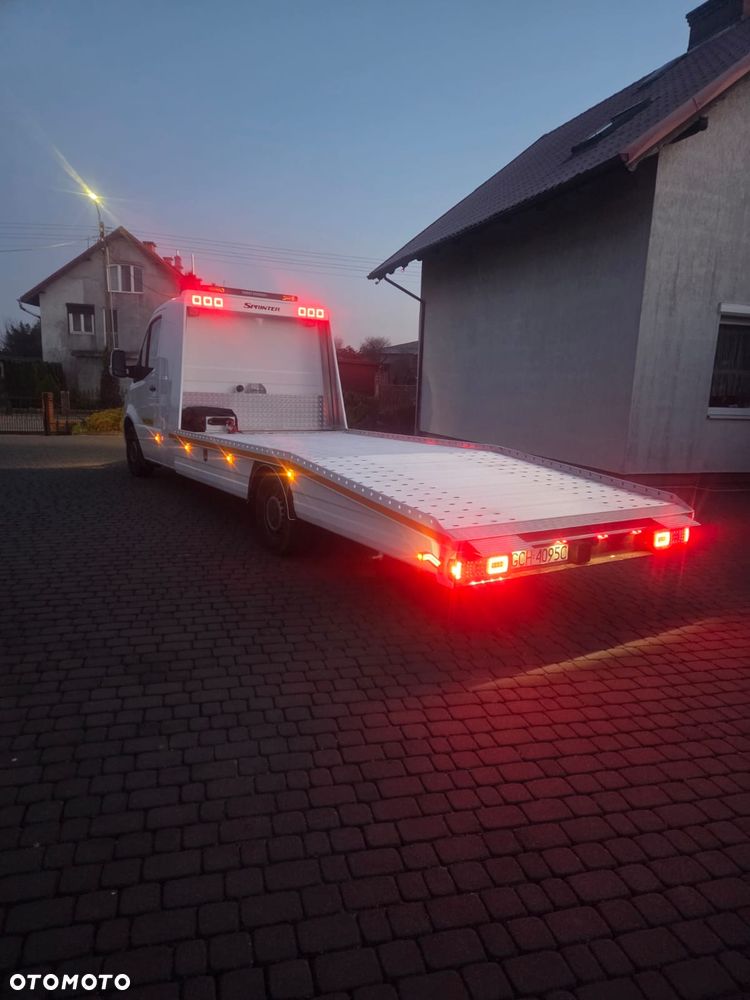 Mercedes-Benz SPRINTER - 20