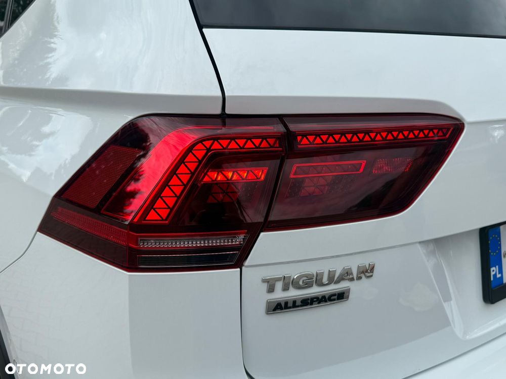 Volkswagen Tiguan Allspace 2.0 TSI 4Mot Highline DSG - 17