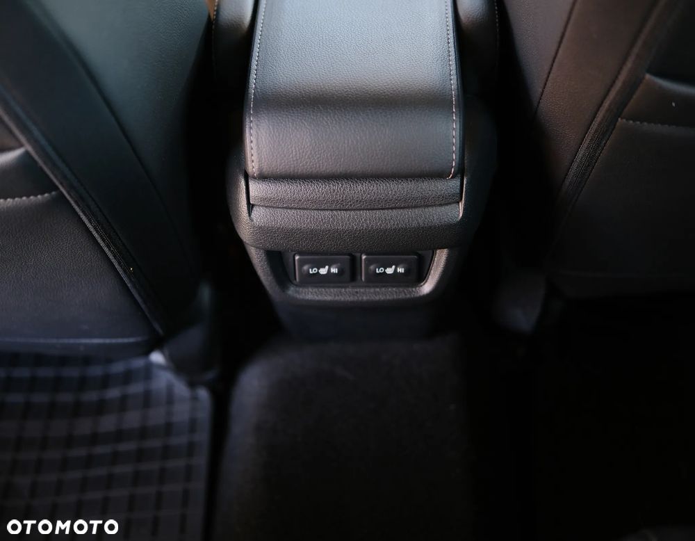 Honda Civic 1.0 T Executive Sport Line - 16