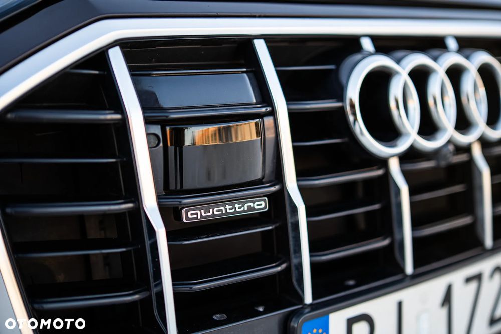 Audi Q7 - 10