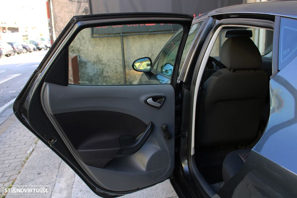 SEAT Ibiza 1.6 TDI CR Style - 25