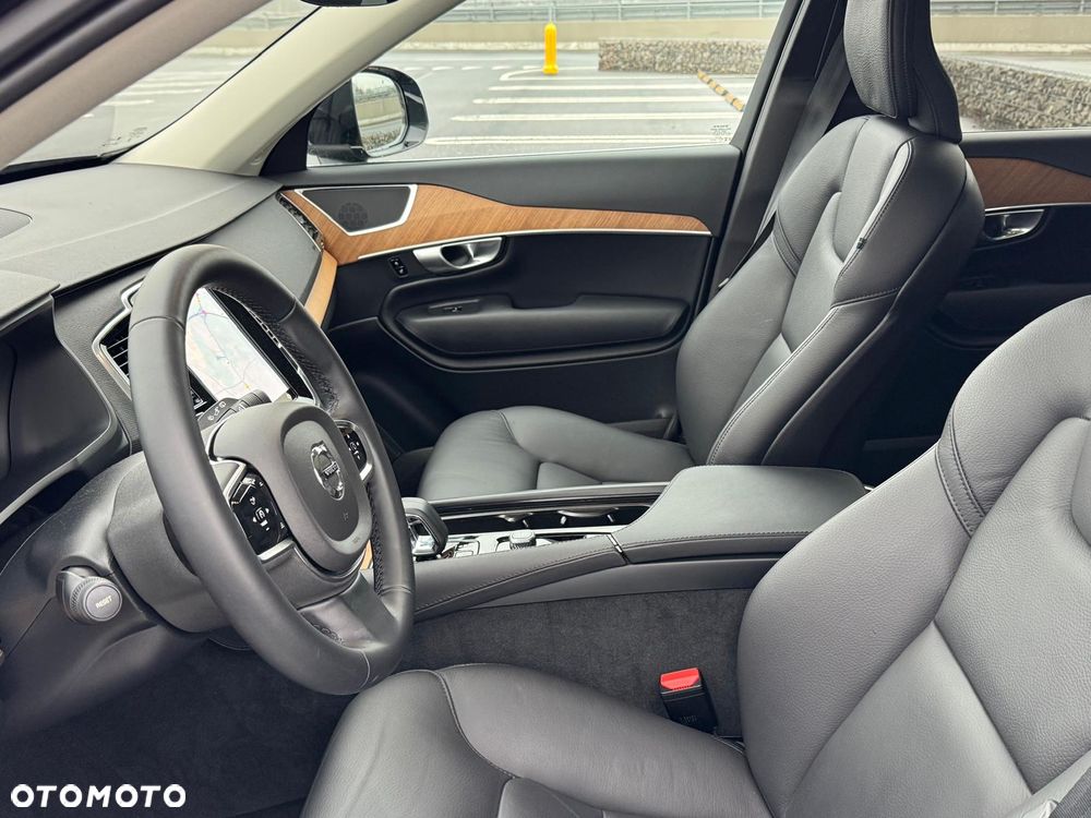 Volvo XC 90 B5 B AWD Plus Bright - 8