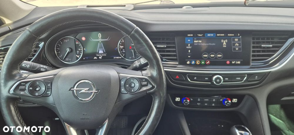 Opel Insignia - 13