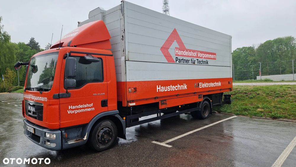 MAN TGL 12.220 Bok otwierany z Niemiec - 22