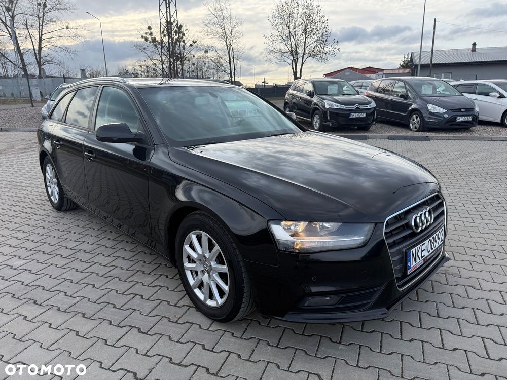 Audi A4 Avant 2.0 TDI Limited Edition - 13