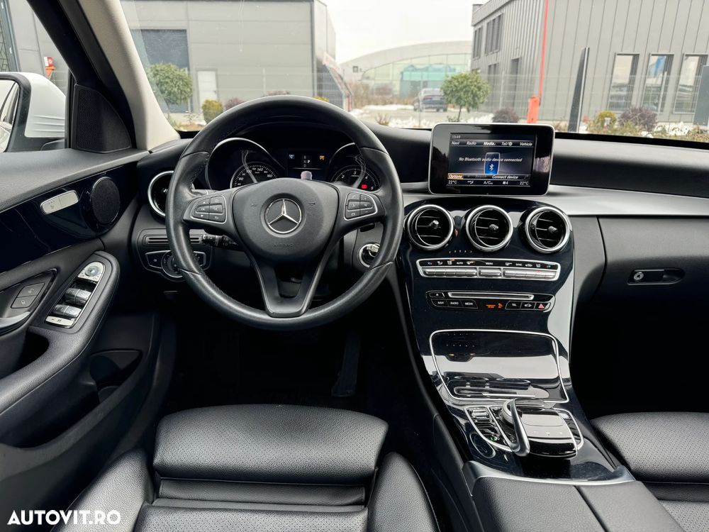 Mercedes-Benz C - 16