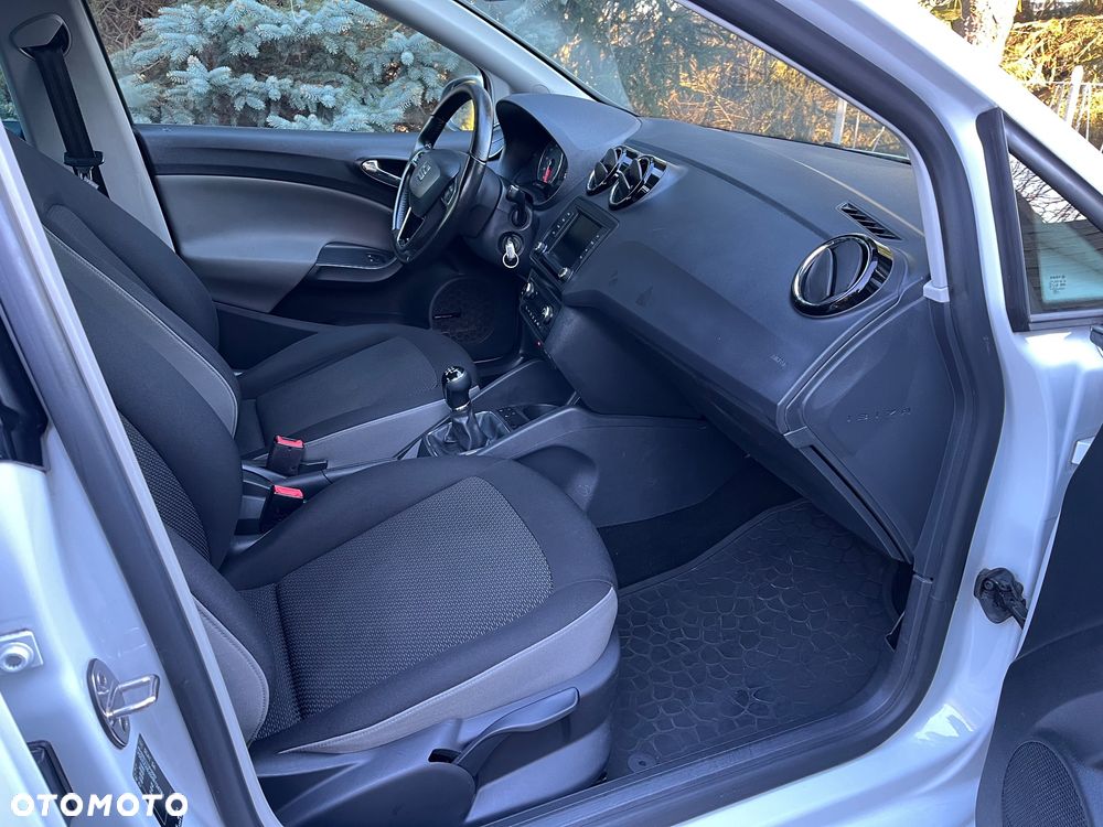Seat Ibiza 1.2 TSI CONNECT - 30