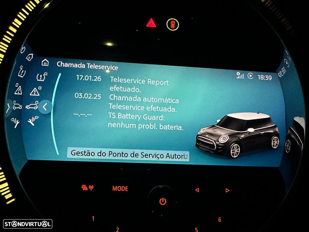 MINI 3 Portas Cooper SE Essential - 23