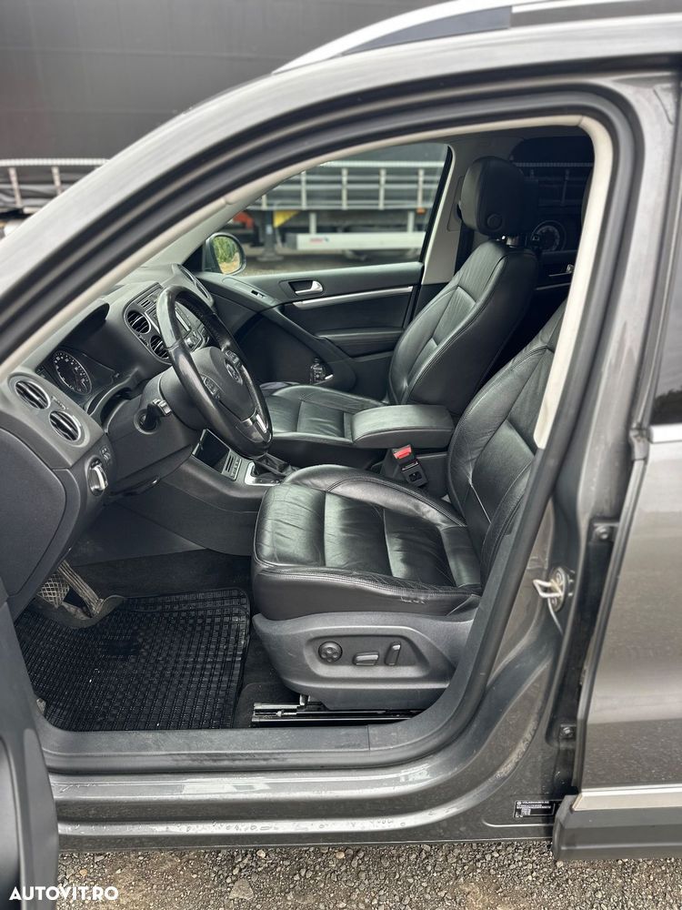 Volkswagen Tiguan 2.0 TDI 4Motion DSG Sport & Style - 8