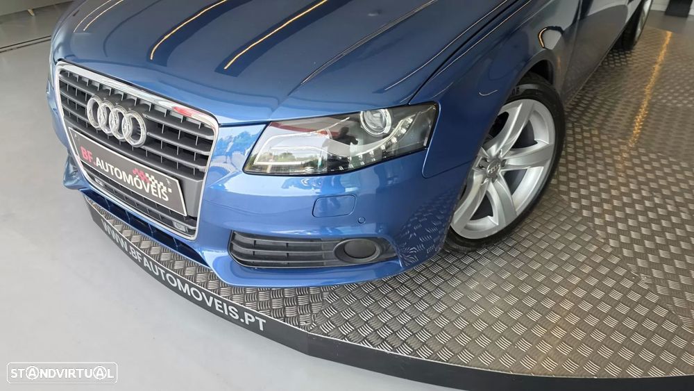 Audi A4 2.0 TDI multitronic - 27