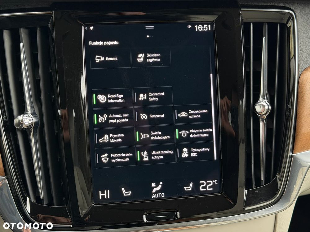 Volvo V90 D5 AWD Momentum Pro - 29