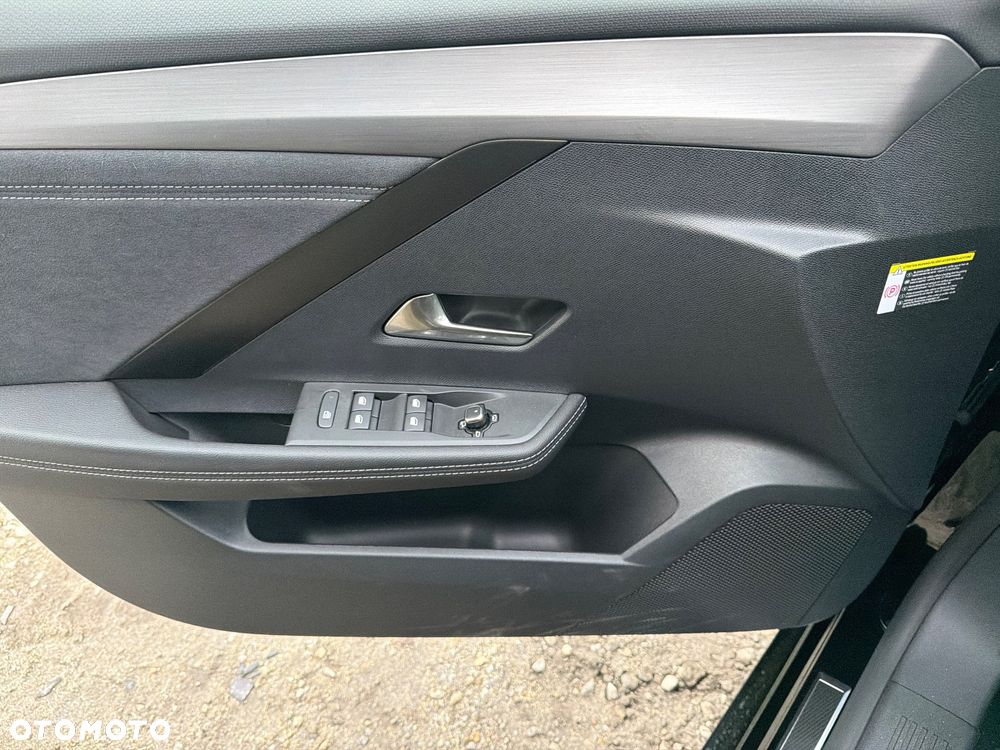 Opel Astra - 35