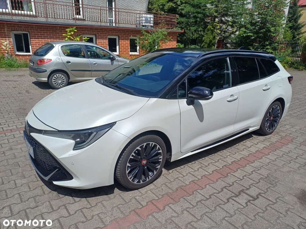Toyota Corolla 2.0 Hybrid GR Sport - 1