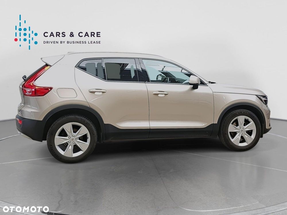 Volvo XC 40 - 22