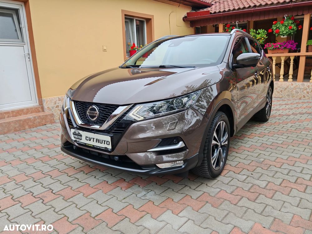Nissan Qashqai 1.3 DIG-T N-CONNECTA - 2