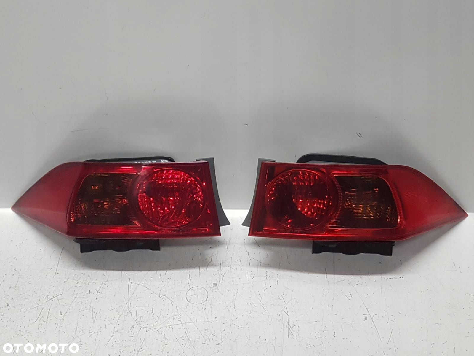 ACCORD VII 02- SEDAN LAMPA PRAWY TYŁ EU ORG HONDA - 2