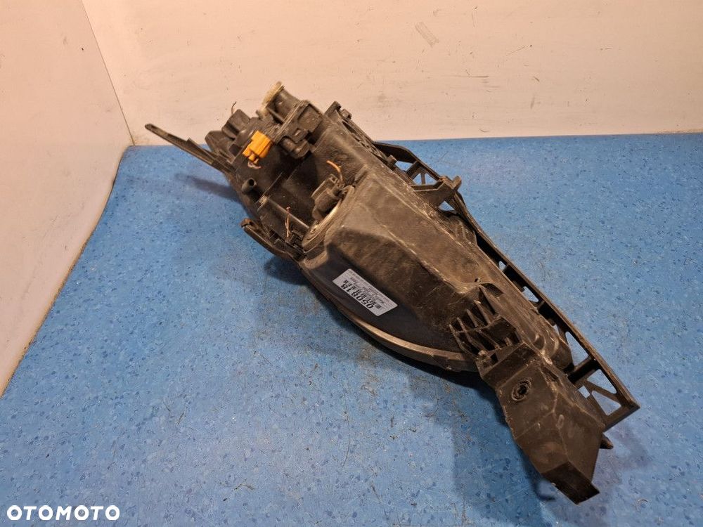 MAZDA 3 REFLEKTOR PRAWY - 7