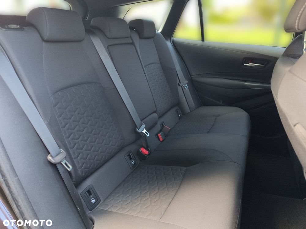 Toyota Corolla 1.8 Hybrid Comfort - 11