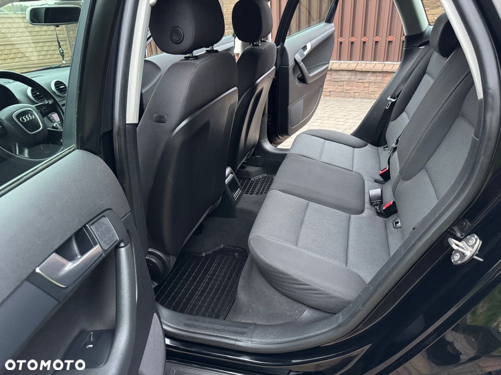 Audi A3 Sportback - 14