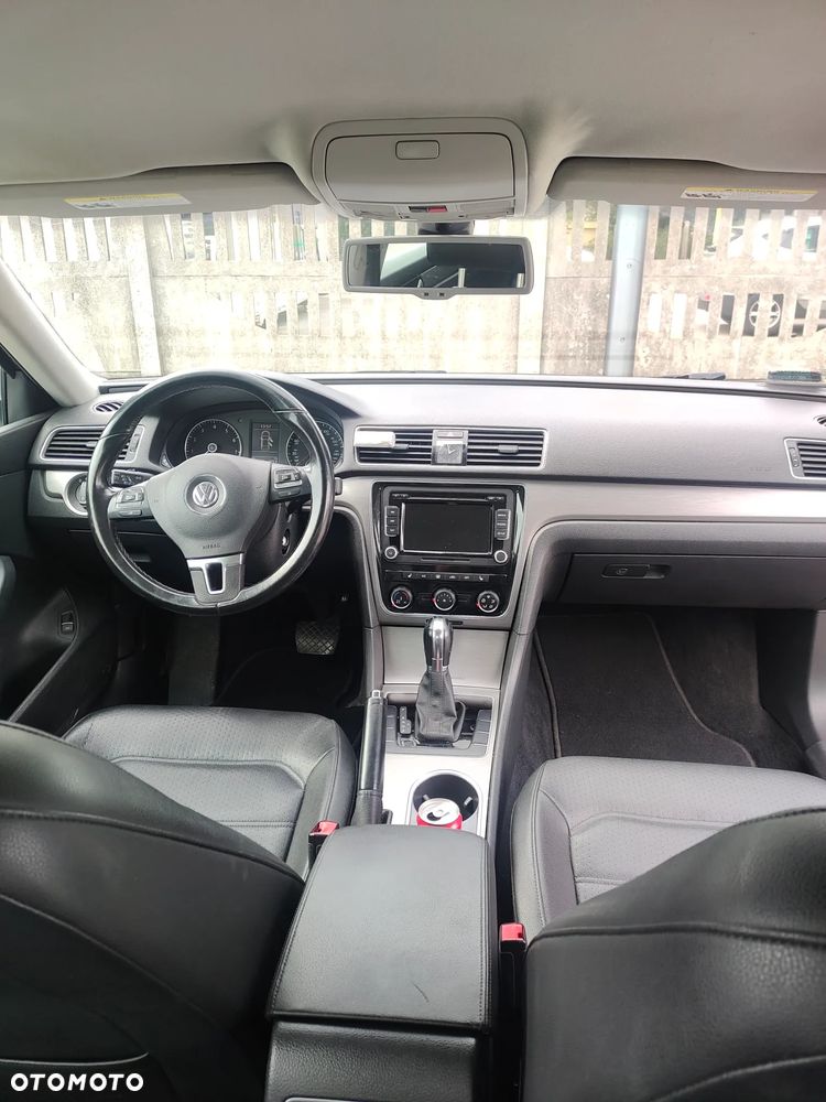 Volkswagen Passat 1.8 TSI BMT Highline DSG - 5