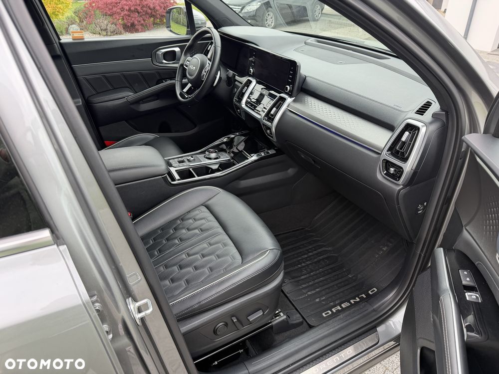 Kia Sorento - 5