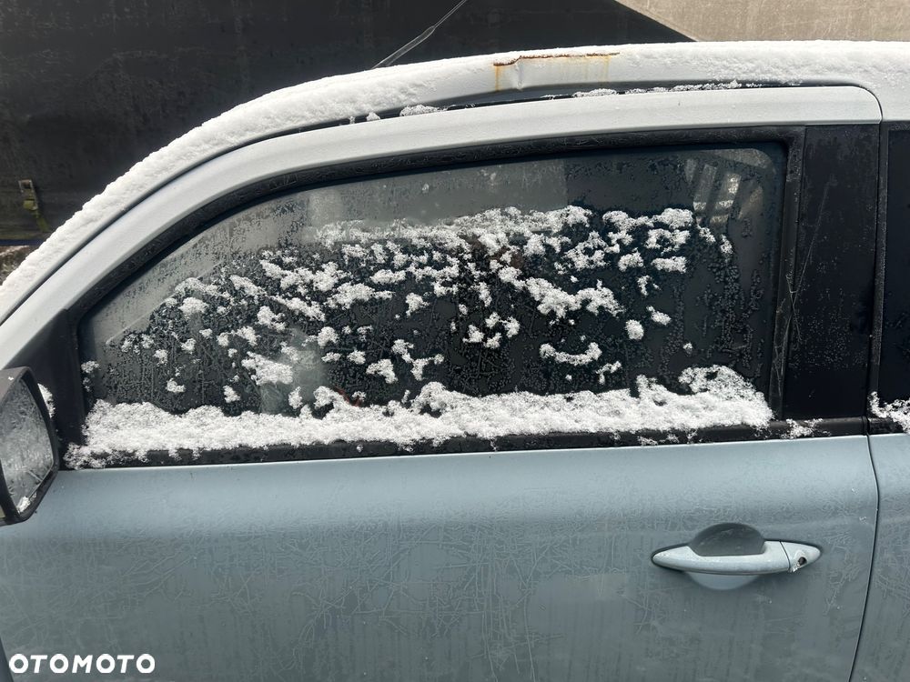 Oryginalna część z demontażu. - 3