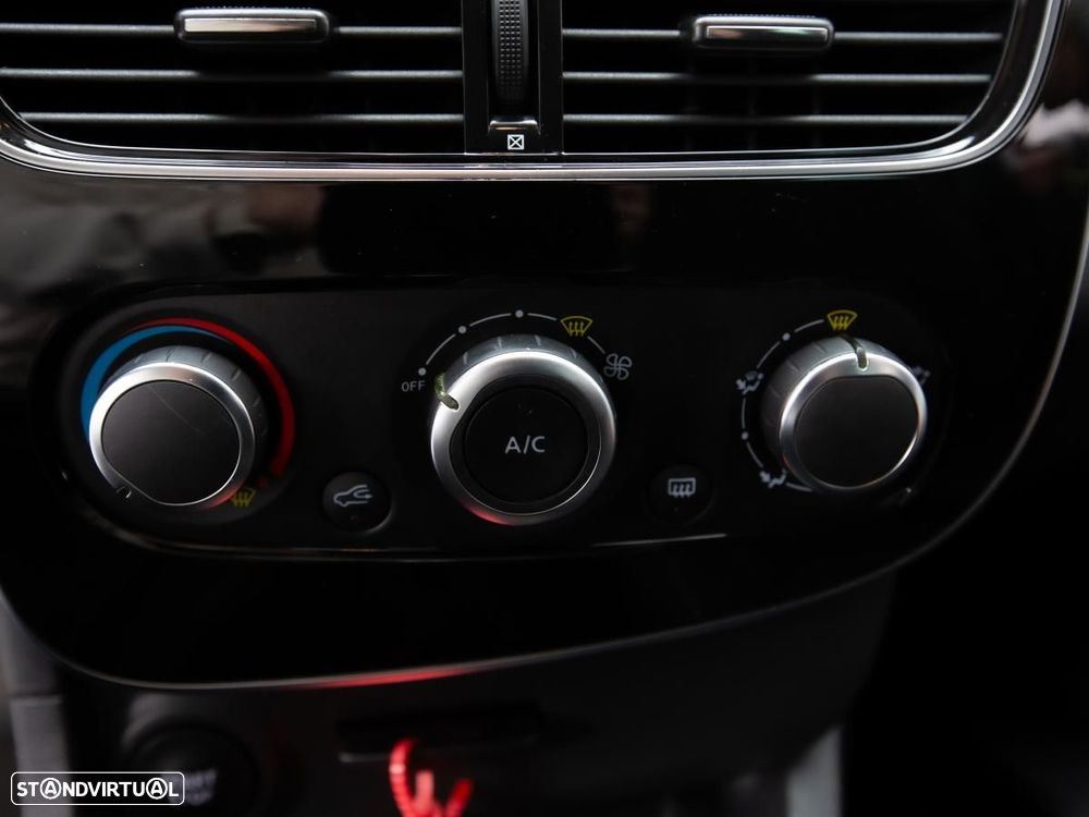 Renault Clio 1.5 dCi Limited - 15