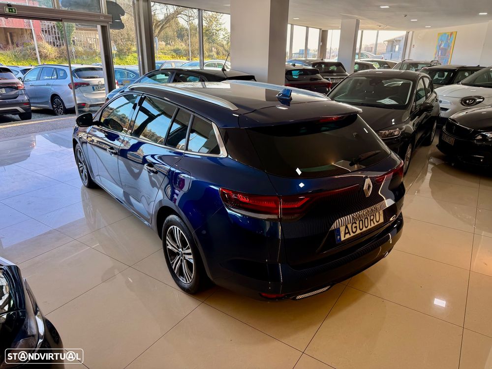 Renault Mégane Sport Tourer - 29