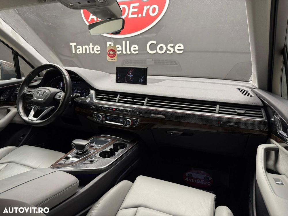 Audi Q7 - 6