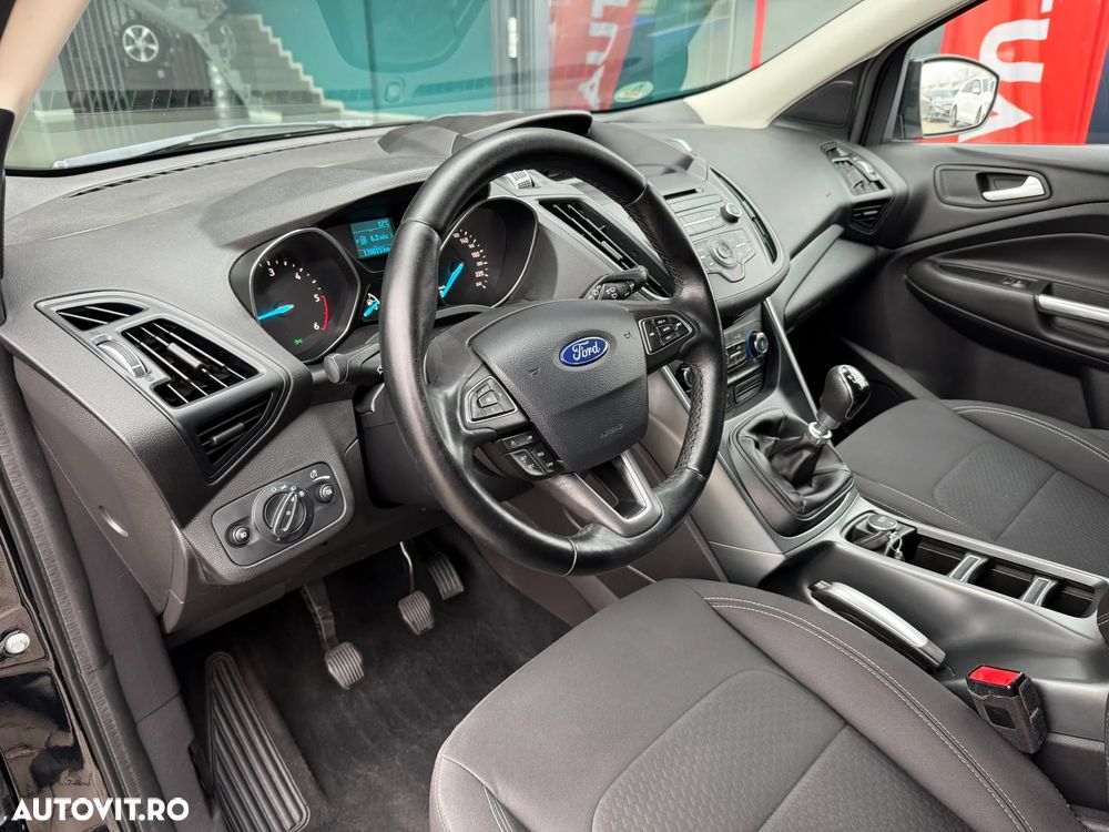 Ford Kuga - 14
